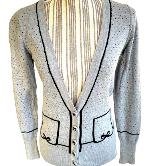 French Connection ladies sweater, size XS, reverses from gray to navy blue - Picture 1 of 5